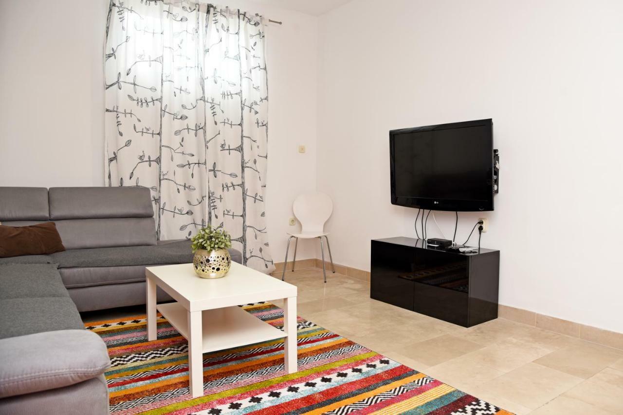 Apartments Armonia Podstrana Exterior photo